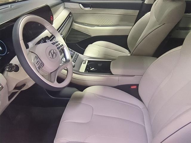 Photo of 2025 Abyss Black Pearl Hyundai PALISADE