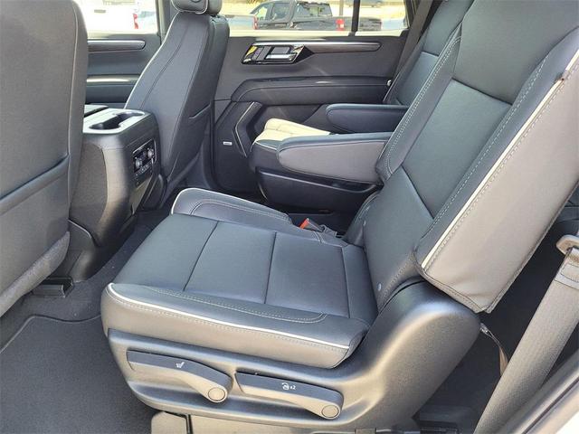 Photo of 2025 Iridescent Pearl Tricoat Chevrolet Tahoe