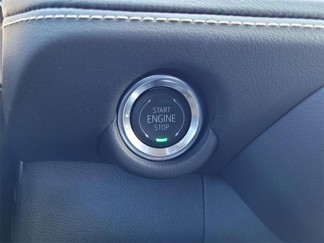 Photo of 2025 Iridescent Pearl Tricoat Chevrolet Tahoe