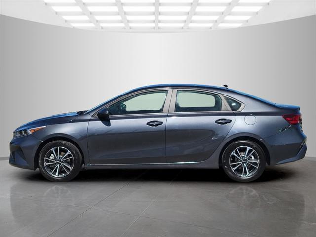 Photo of 2023 Gravity Gray Kia Forte