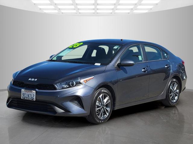 Photo of 2023 Gravity Gray Kia Forte
