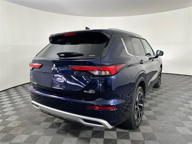 Photo of 2025 Cosmic Blue Metallic Mitsubishi Outlander PHEV