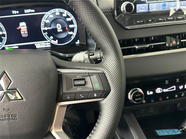 Photo of 2025 Graphite Gray Mitsubishi Outlander PHEV