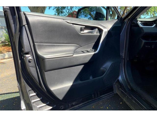 Photo of 2020 Magnetic Gray Metallic Toyota RAV4