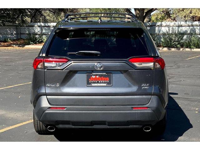 Photo of 2020 Magnetic Gray Metallic Toyota RAV4