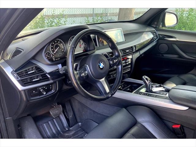 Photo of 2016 Carbon Black Metallic BMW X5
