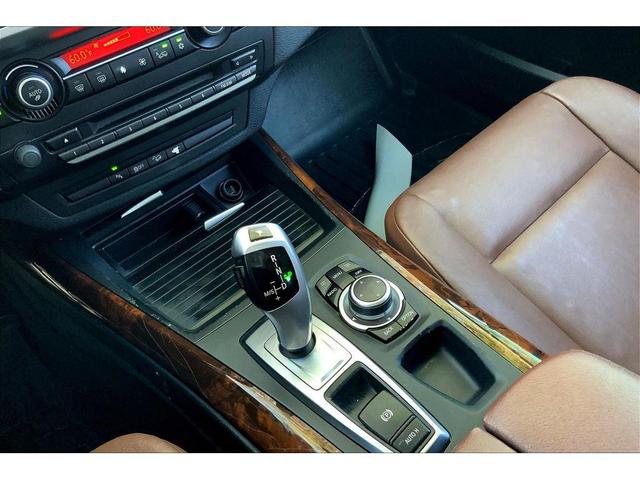 Photo of 2012 Jet Black BMW X5