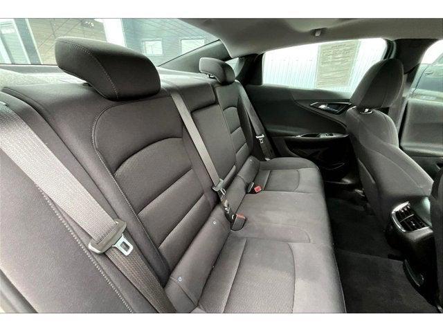 Photo of 2022 Mineral Gray Metallic Chevrolet Malibu