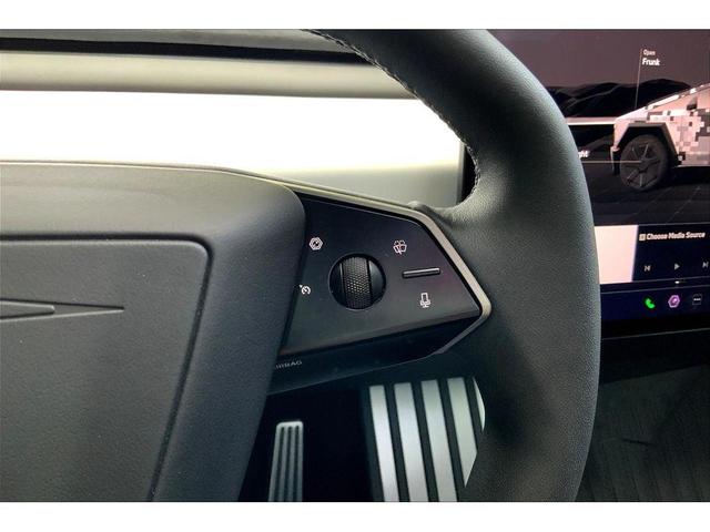 Photo of 2024 Stainless Steel Tesla Cybertruck