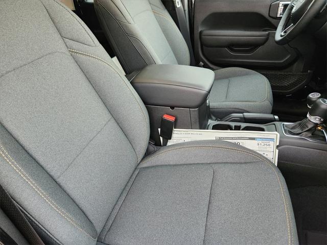 Photo of 2025 Black Clearcoat Jeep Wrangler 4xe