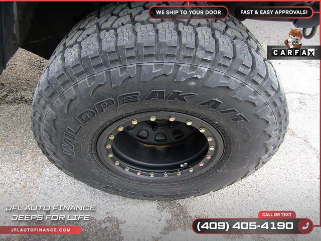 Photo of 2000 Black Jeep Wrangler