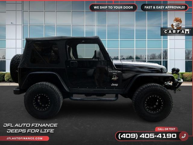 Photo of 2000 Black Jeep Wrangler