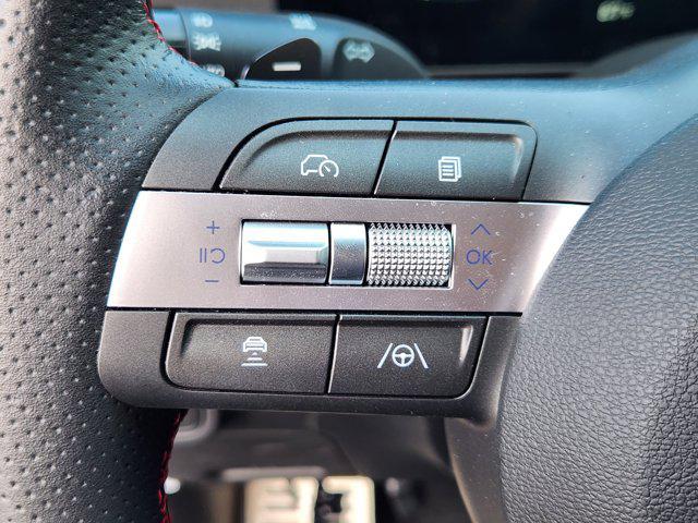 Photo of 2024 Abyss Black Pearl Hyundai KONA