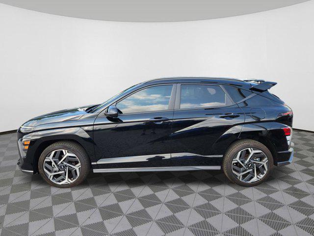 Photo of 2024 Abyss Black Pearl Hyundai KONA