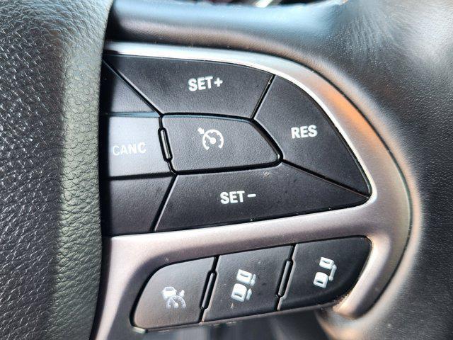 Photo of 2021 Slate Blue Pearlcoat Jeep Grand Cherokee