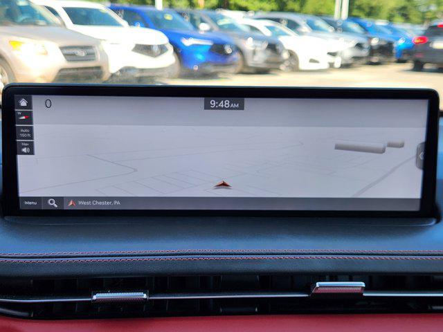 Photo of 2025 Vik Black Genesis GV70