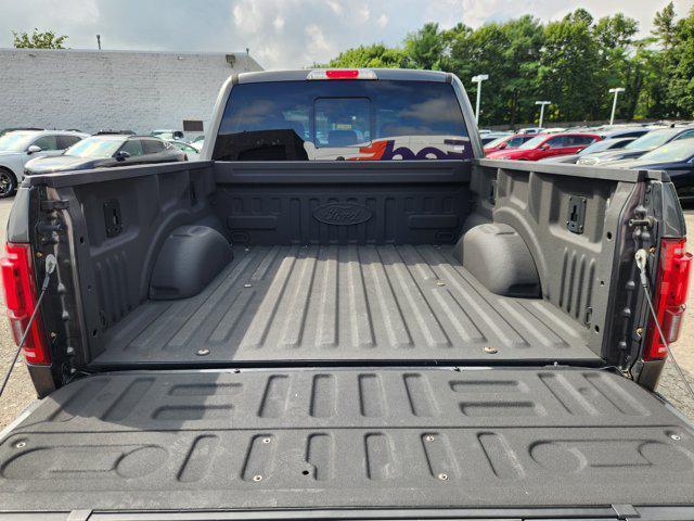 Photo of 2017 Magnetic Metallic [Gray] Ford F-150