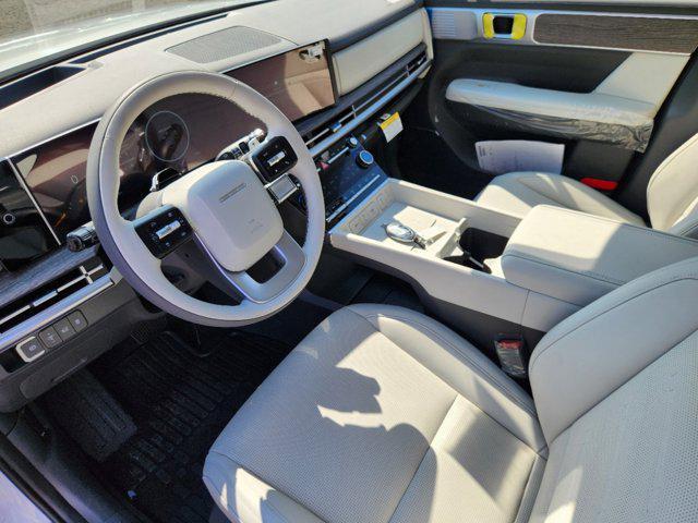 Photo of 2024 Shimmering Silver Hyundai SANTA FE
