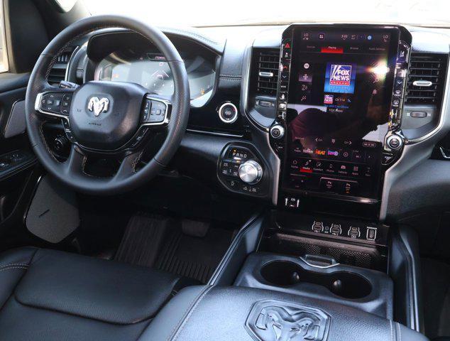 Photo of 2025 Diamond Black Crystal Pearlcoat RAM 1500