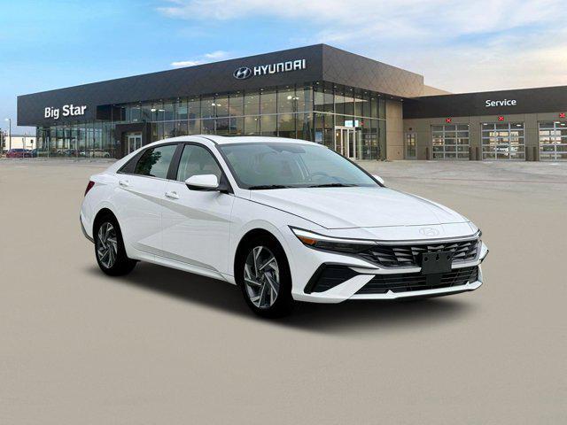 Photo of 2025 Serenity White Hyundai ELANTRA