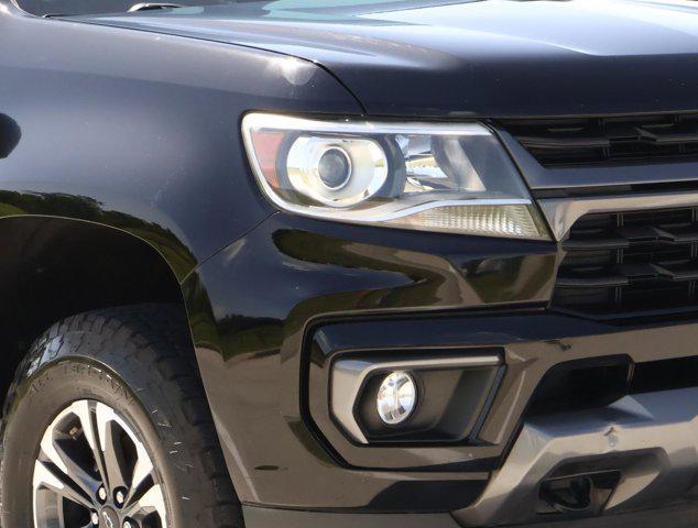 Photo of 2021 Black Chevrolet Colorado