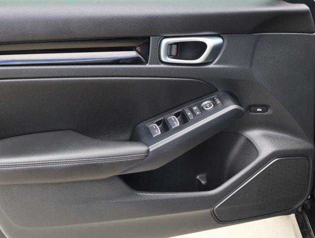 Photo of 2024 Gray Honda Civic
