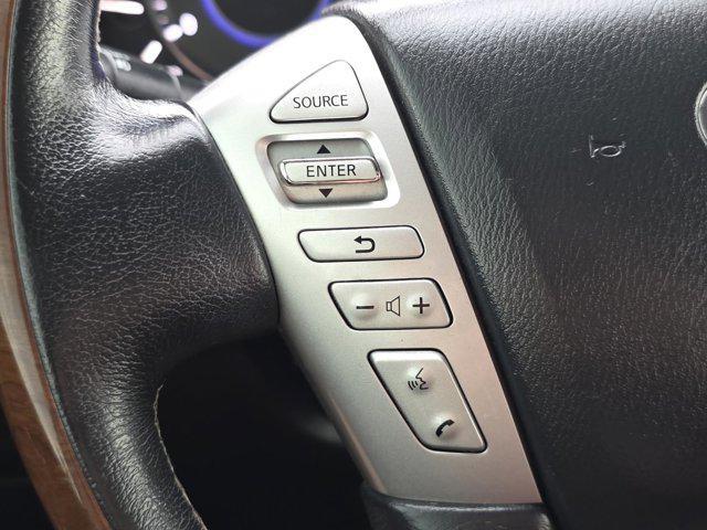 Photo of 2018 Liquid Platinum INFINITI QX80