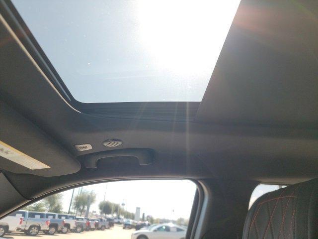 Photo of 2020 Diamond Black Crystal Pearlcoat Jeep Grand Cherokee