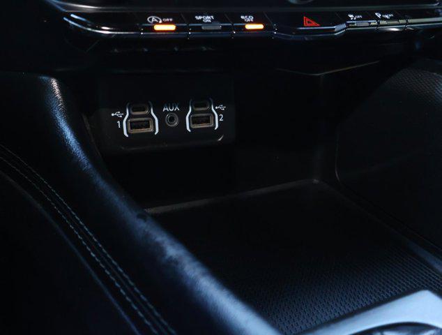 Photo of 2021 White Knuckle Clearcoat Dodge Durango