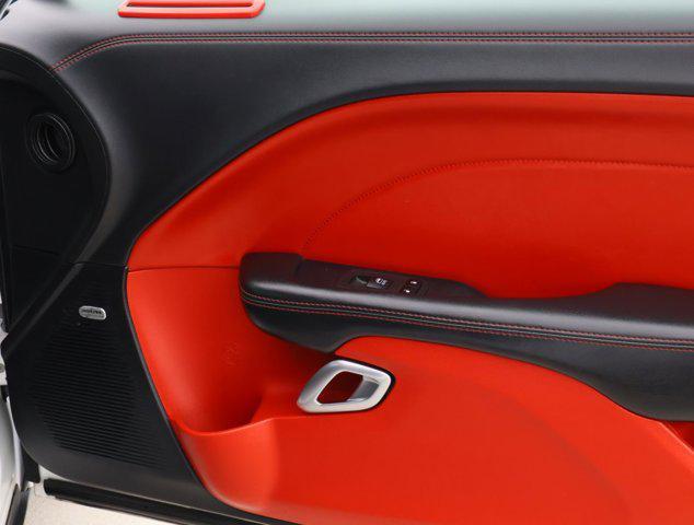 Photo of 2020 White Knuckle Clearcoat Dodge Challenger