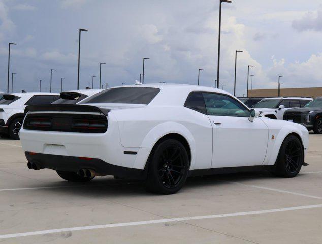 Photo of 2020 White Knuckle Clearcoat Dodge Challenger