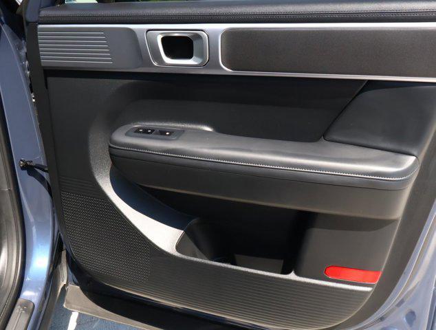 Photo of 2025 Atlantis Blue Hyundai SANTA FE