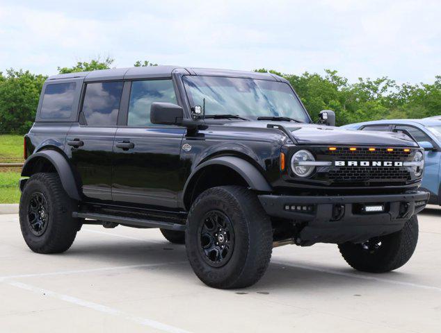 Photo of 2024 Shadow Black Ford Bronco