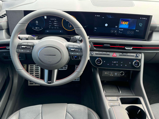 Photo of 2025 Aero Silver Hyundai SONATA