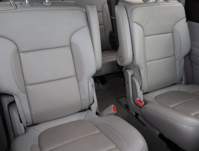 Photo of 2020 Summit White GMC Acadia