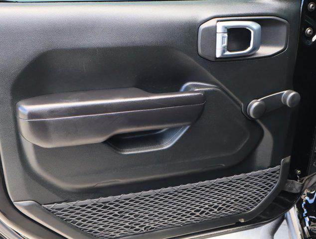 Photo of 2021 Black Clearcoat Jeep Wrangler Unlimited