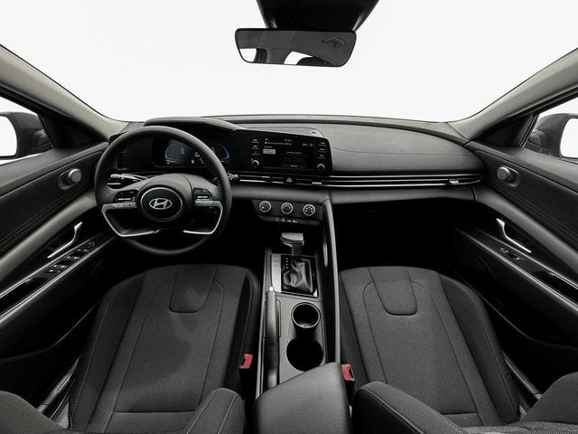 Photo of 2025 Abyss Black Hyundai ELANTRA
