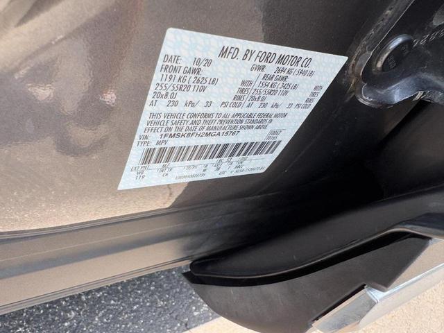 Photo of 2021 Carbonized Gray Metallic Ford Explorer