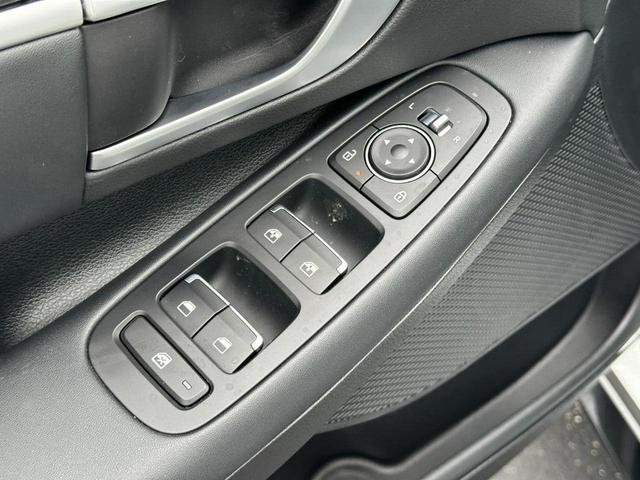 Photo of 2025 Serenity White Hyundai SONATA