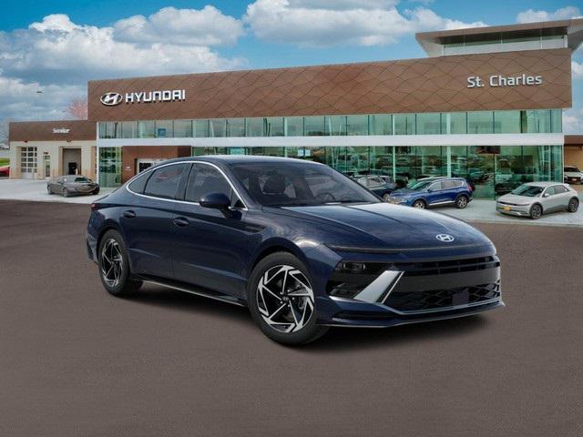 Photo of 2026 Carbon Blue Hyundai SONATA