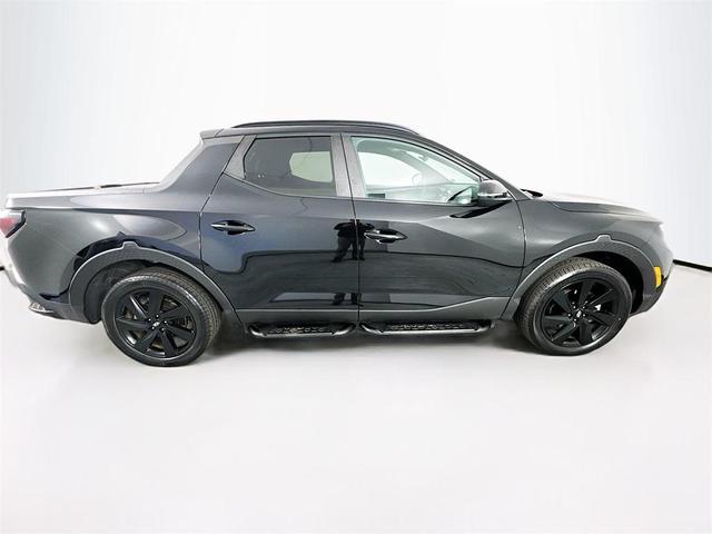 Photo of 2024 Phantom Black Hyundai SANTA CRUZ