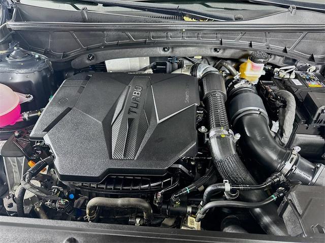 Photo of 2024 Phantom Black Hyundai SANTA CRUZ