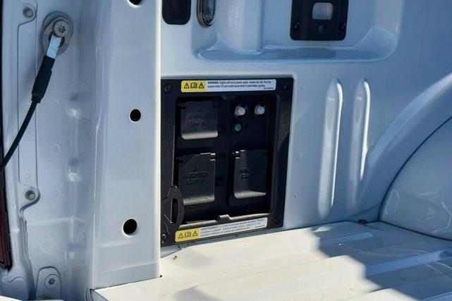 Photo of 2025 Oxford White Ford F-150