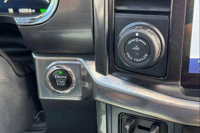 Photo of 2021 Agate Black Metallic Ford F-150