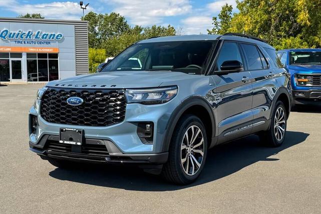 Photo of 2025 Vapor Blue Ford Explorer