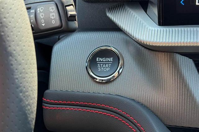 Photo of 2025 Vapor Blue Ford Explorer