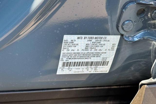 Photo of 2025 Vapor Blue Ford Explorer
