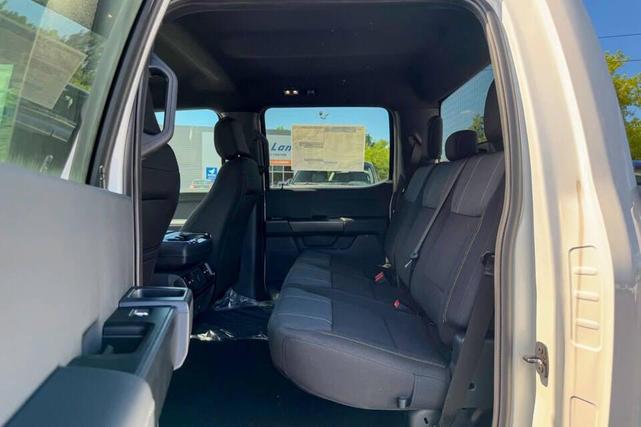 Photo of 2025 Oxford White Ford F-150