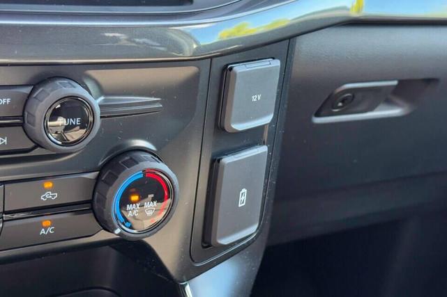 Photo of 2025 Oxford White Ford F-150