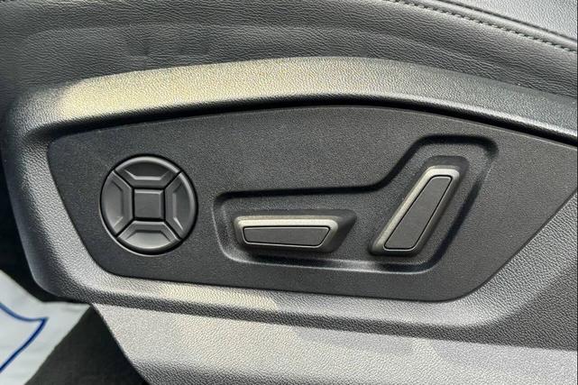 Photo of 2022 White Audi Q7